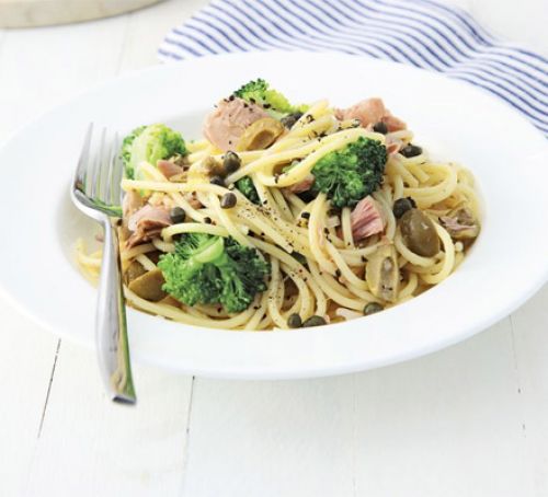 Lemon Spaghetti with Tuna and Broccoli