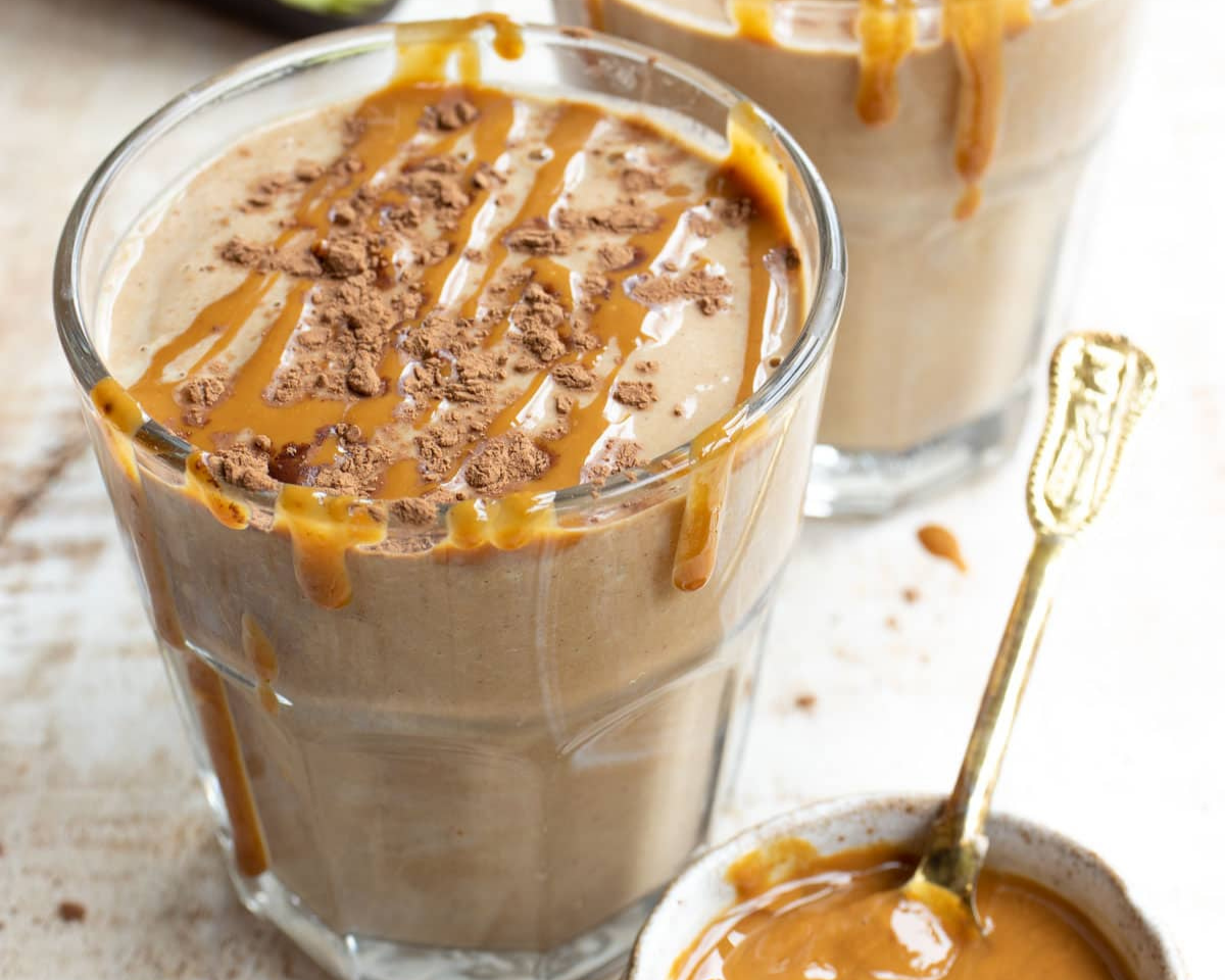 Keto Peanut Butter Smoothie Recipe: A Tummy-filling Keto Brunch!