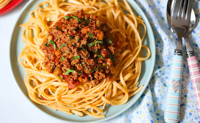 Slow-cooked Spaghetti Bolognese 