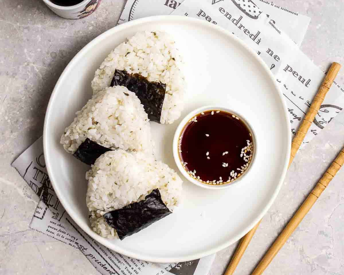 Onigiri Recipe: How to Make Onigiri Rice Effortlessly?